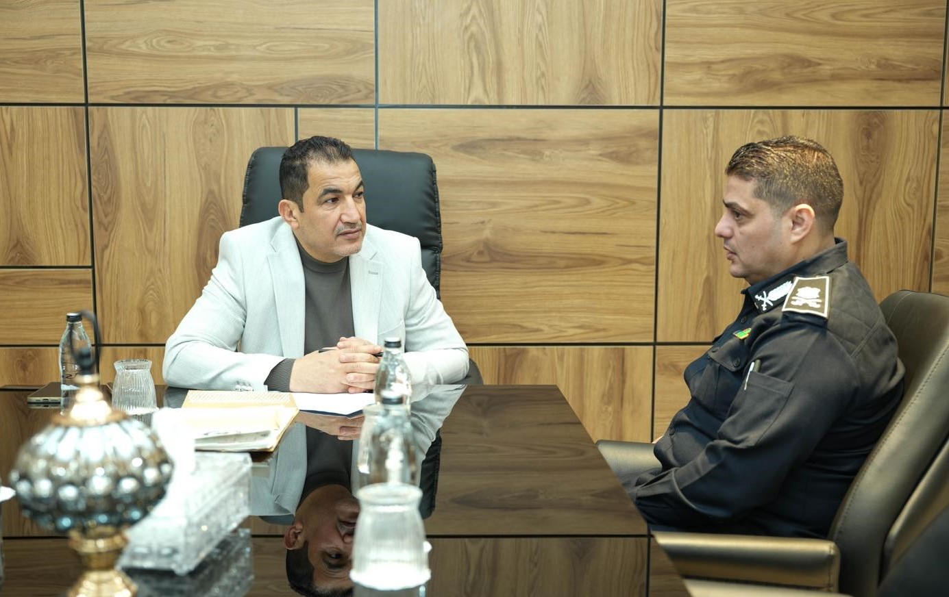 اللواء «أبو زريبة» يبحث آلية اعتماد الهيكل التنظيمي لجهاز مكافحة الجرائم المالية