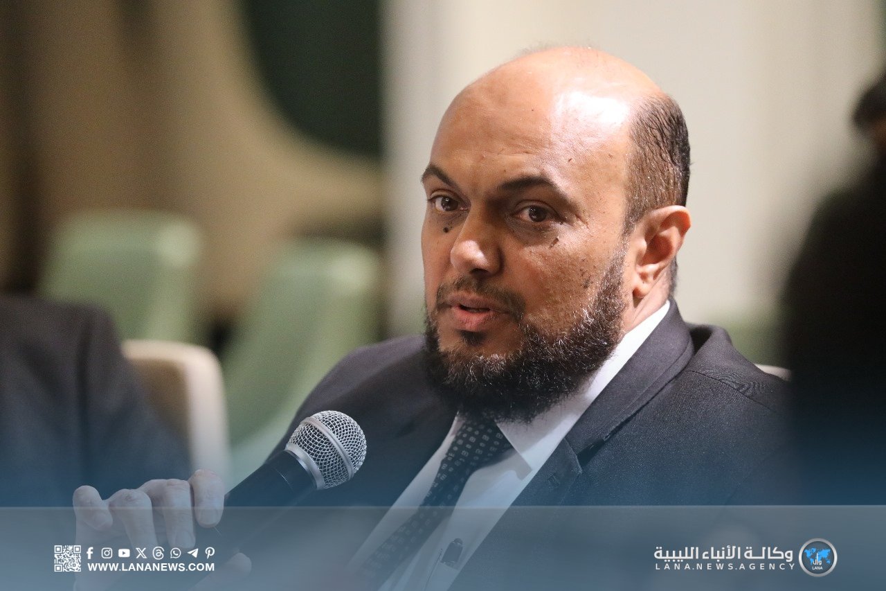 لجنة الدفاع بمجلس النواب تناقش تحديث القانون القضائي العسكري الليبي