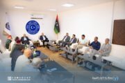 وزير الموارد المائية يلتقي بأعيان قبائل الأشراف والمرابطين بمدينة البيضاء