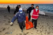 انتشال ست جثث لمهاجرين جرفتها المياه إلى شاطئ مدينة مصراتة