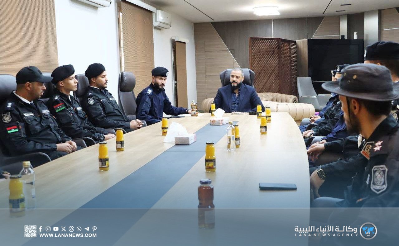 «هويدي» يلتقي بالخريجين الجدد للمعهد العالي لضباط الشرطة