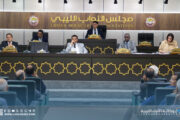 النواب يناقش مراسيم رئاسية ويكلف لجنة استشارية بإعداد الرد القانوني