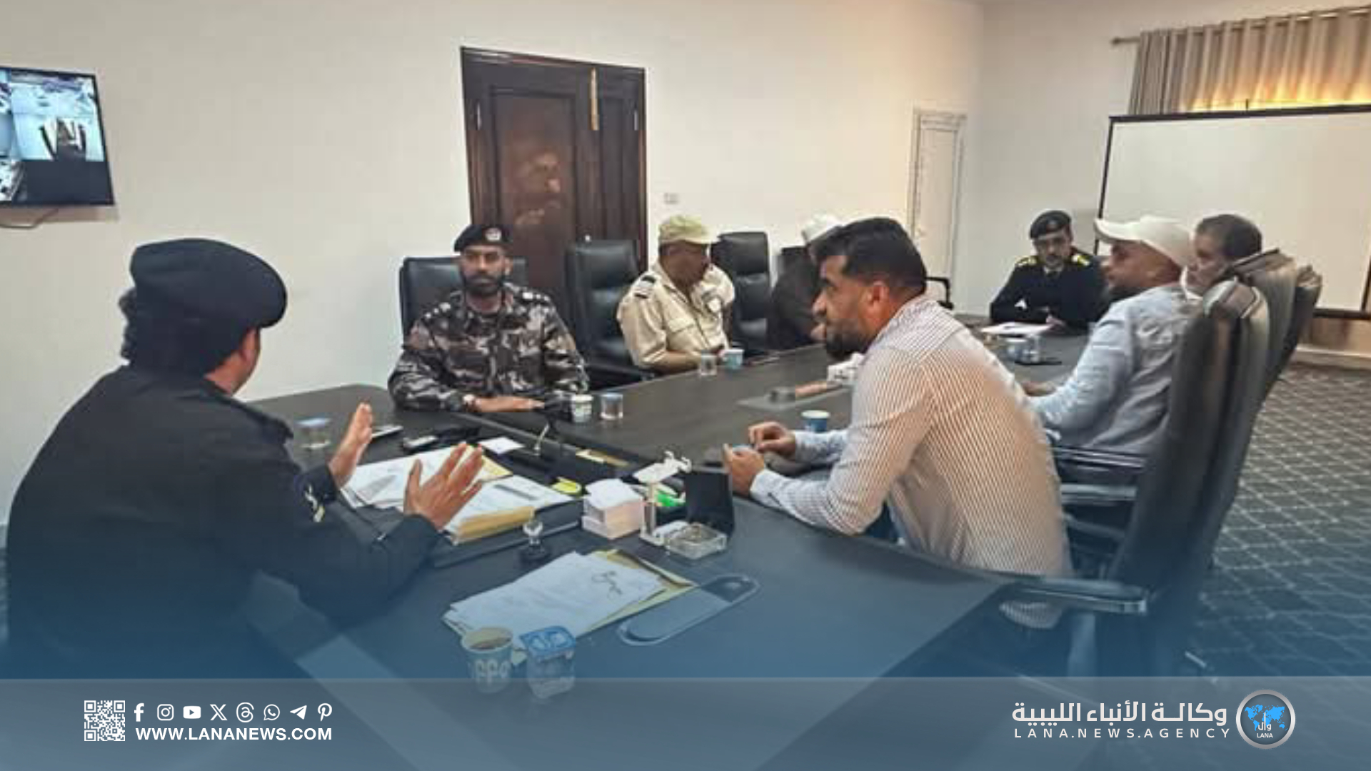 بحث تنظيم الأرصفة وإزالة استغلال الفضاء العام بسرت