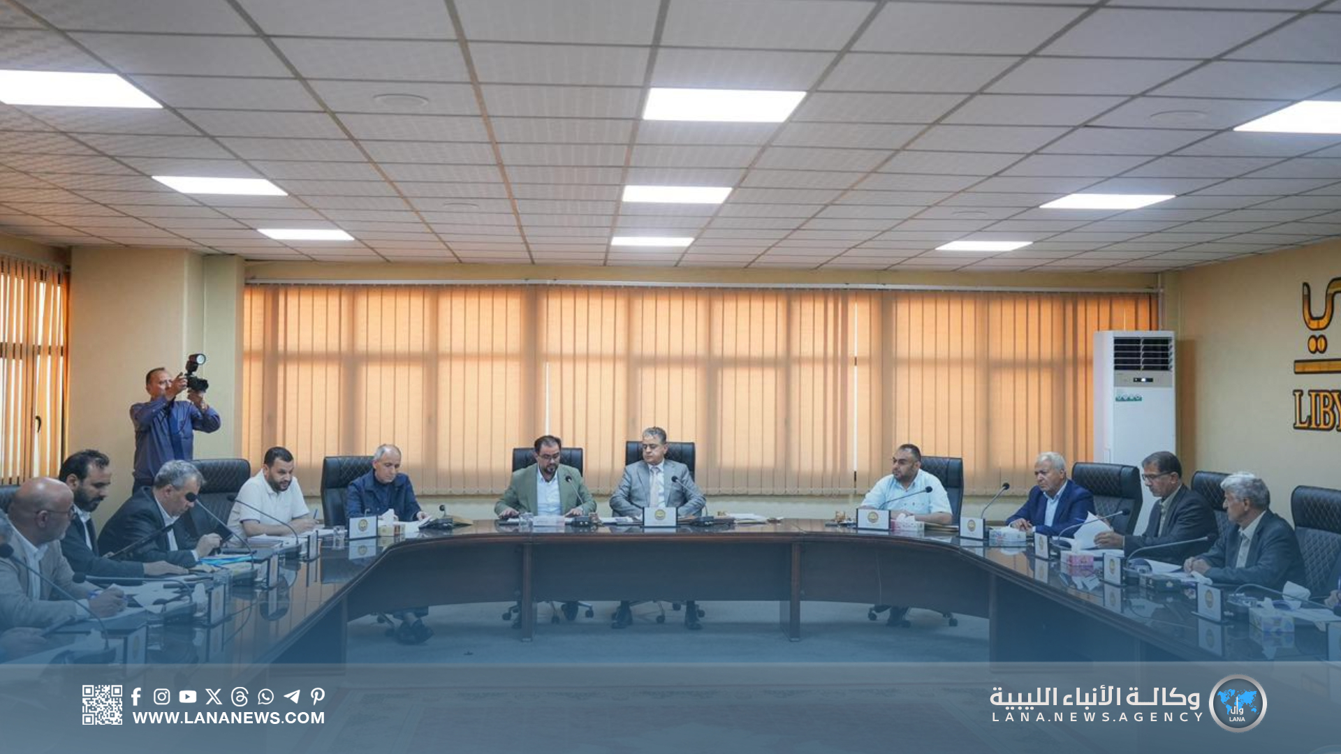 رئيس الوزراء يبحث مع لجنة التخطيط مشروع الميزانية الموحدة لعام 2025