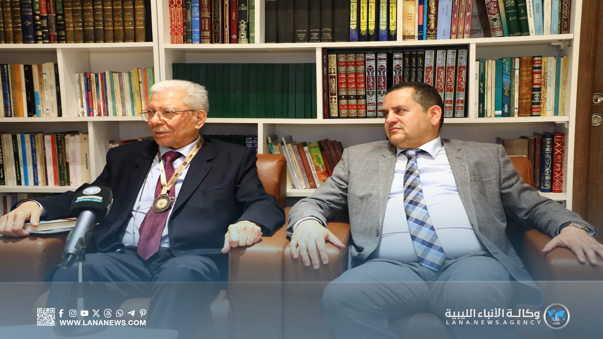 وزير خارجية تونس الأسبق يزور مركز السلام في بنغازي ويُشيد بمحتواه التاريخي