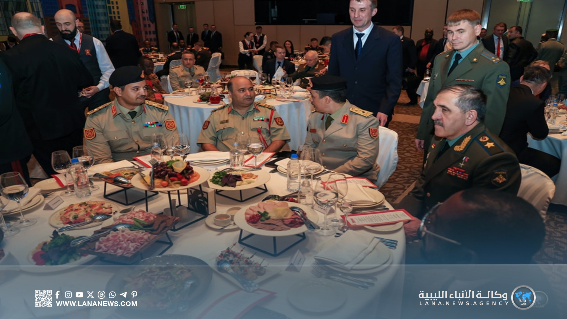 وفد القيادة العامة يُشارك في مأدبة عشاء رسمية قُبيل العرض العسكري لعيد النصر في روسيا