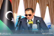 وزير الداخلية يُشدد على أهمية تطوير المنظومة المرورية وتعزيز ثقافة السلامة
