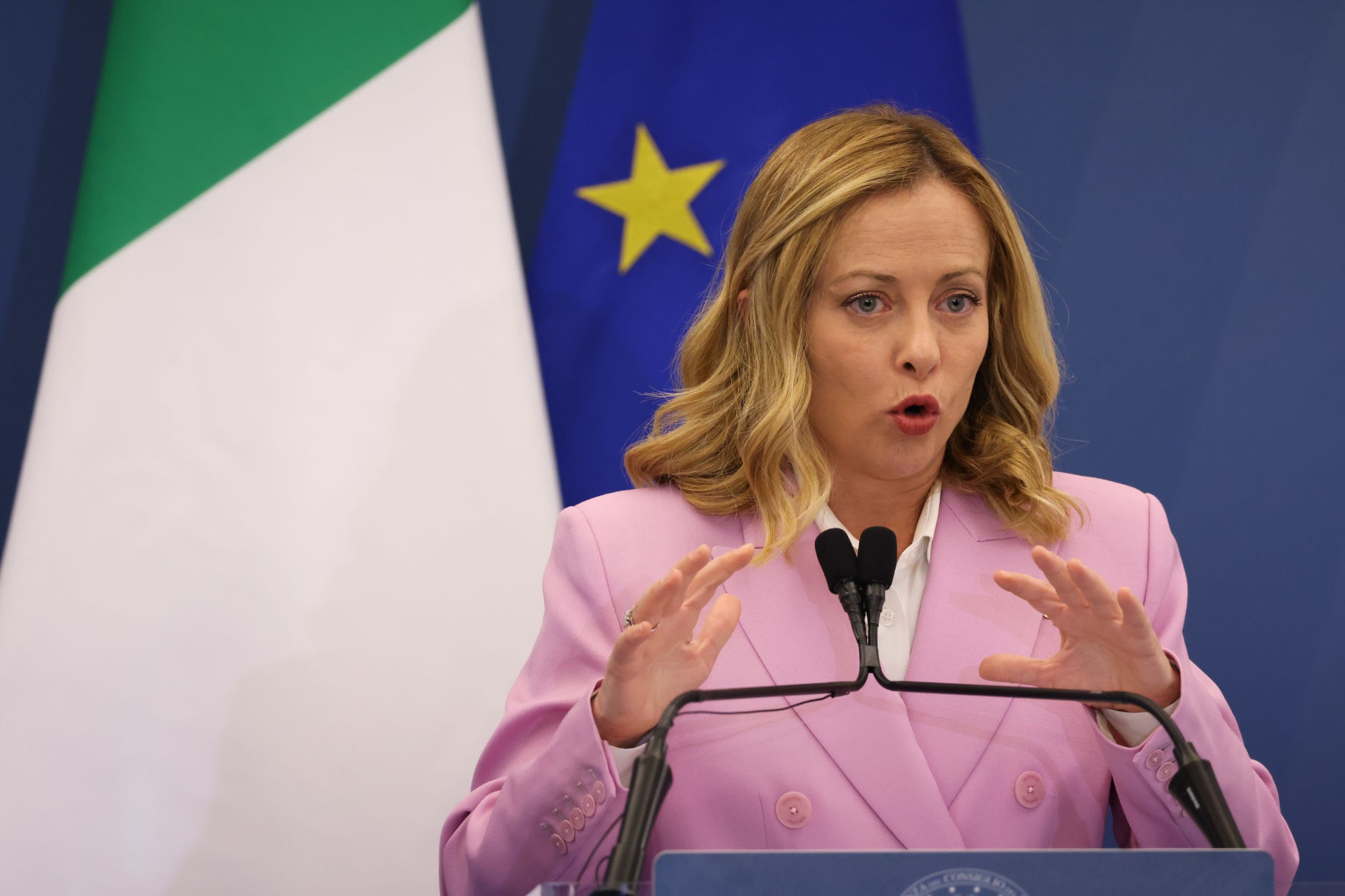 ميلوني : استقرار ليبيا عامل مهم لاحتواء الهجرة عبر المتوسط