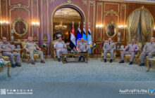 رئيس أركان القوات البرية الليبية يلتقي نظيره المصري لتعزيز التعاون العسكري والأمني