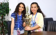 طفلتان ليبيتان تحصدان الجائزة الذهبية في الذكاء الاصطناعي عالميًا