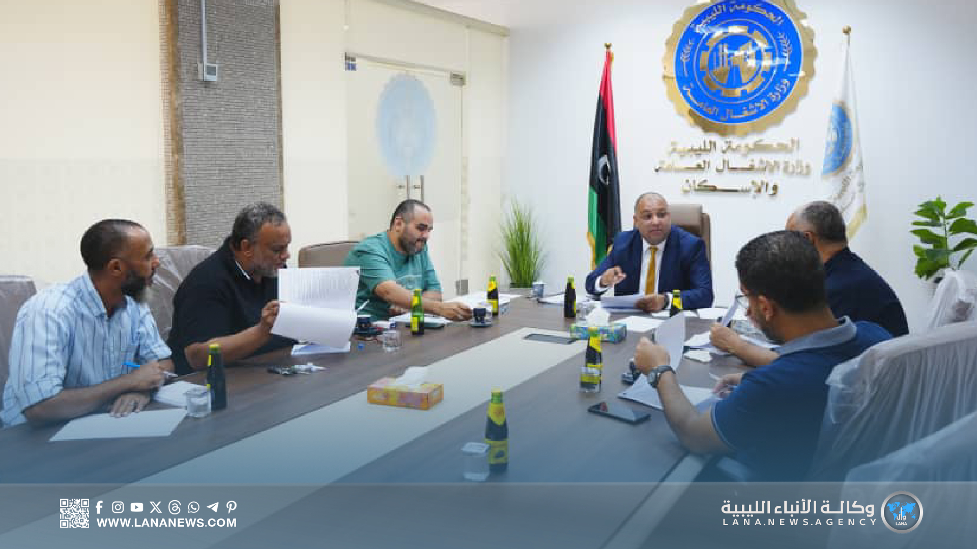 مناقشة آليات تطوير الرقابة الداخلية بوزارة الأشغال العامة