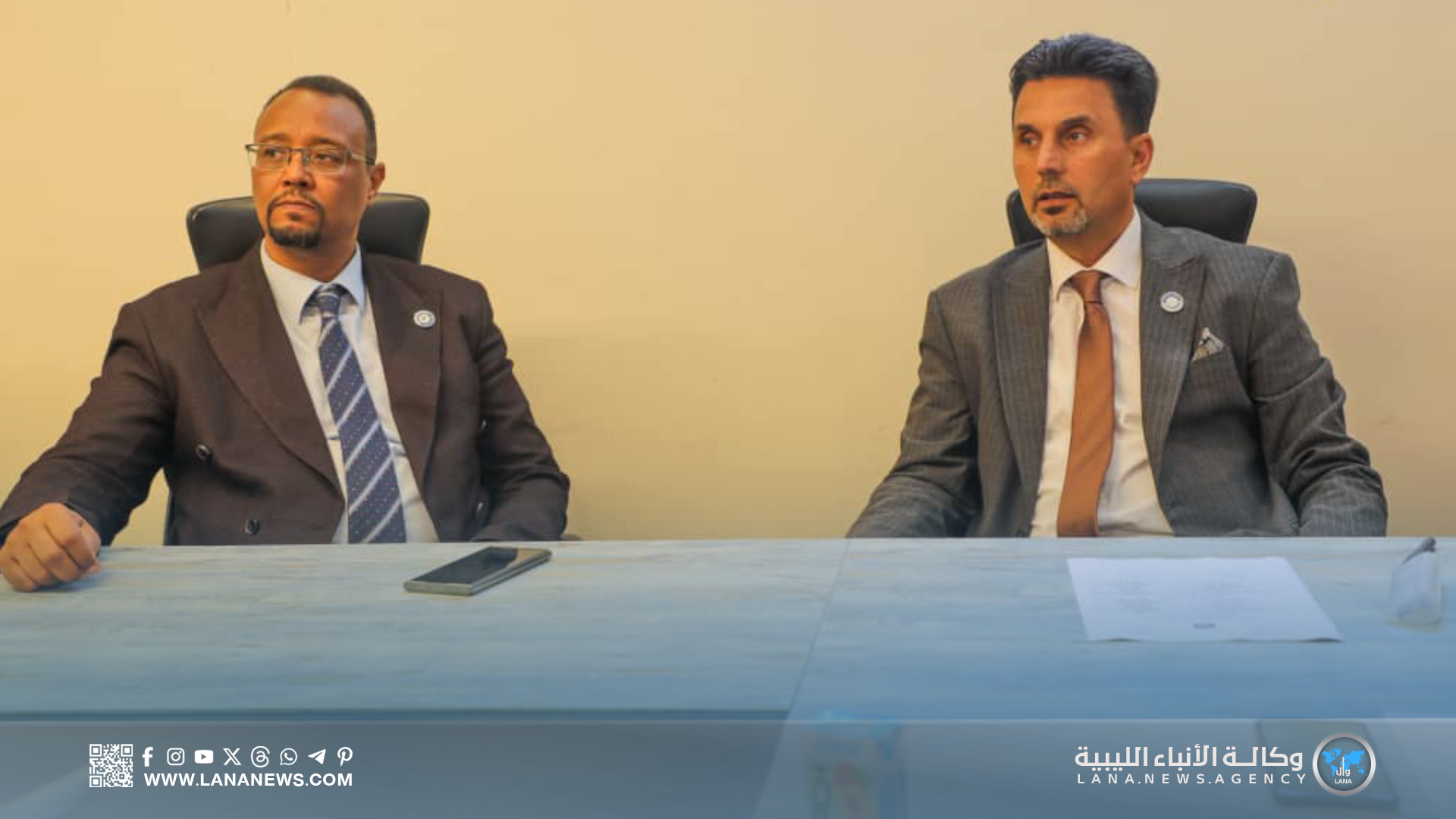 اجتماع تنسيقي لبحث انتقال الكليات الطبية إلى مجمع قاريونس