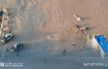 القوات البرية تُداهم وكرًا لعصابات عابرة للحدود وتضبط أسلحة ومخدرات