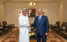 القائد العام يستقبل أمين المجلس الأعلى للأمن الوطني بالإمارات