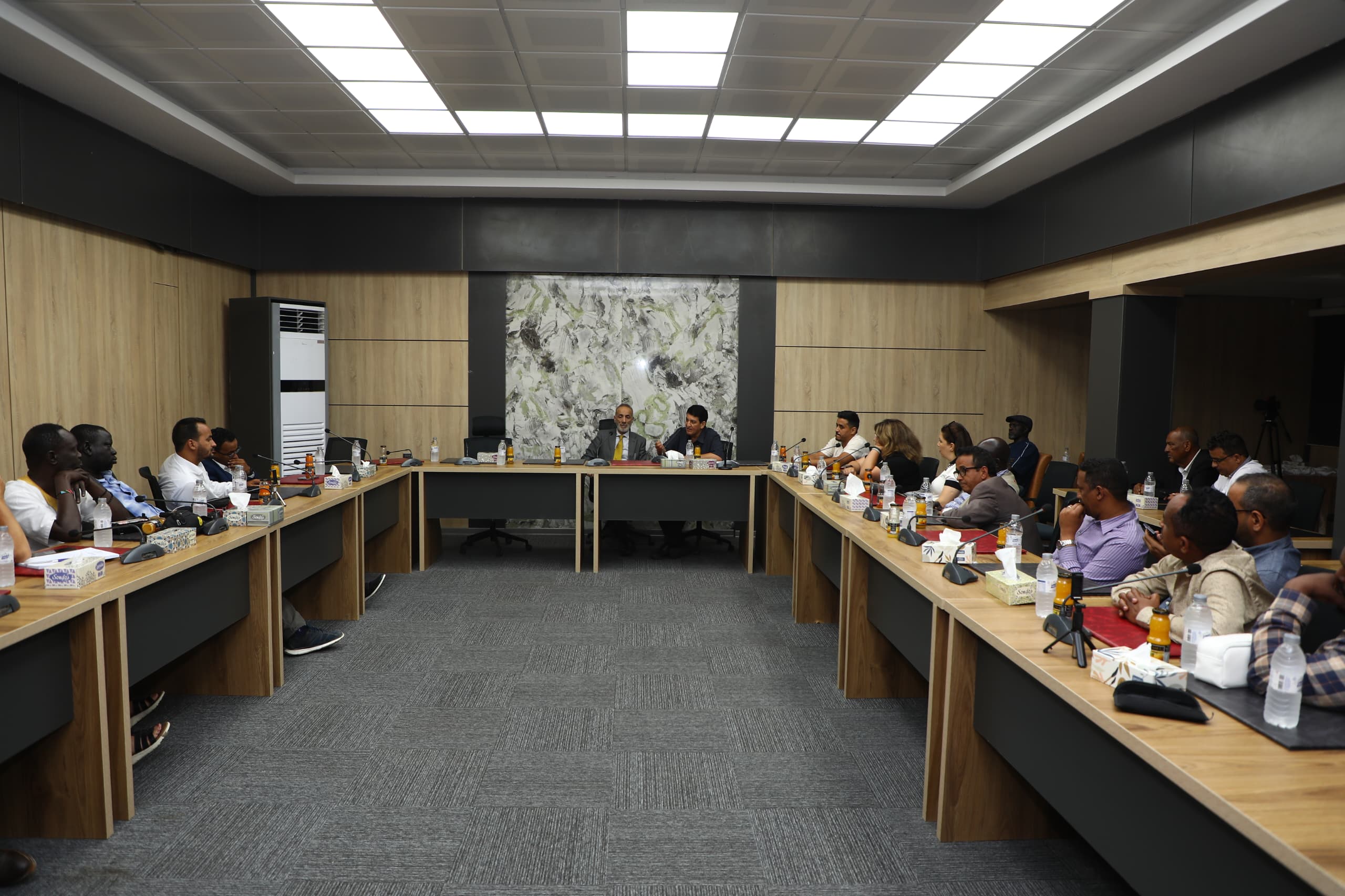 اجتماع للجنة الإعلامية لمؤتمر السيسا مع المؤسسات الإعلامية المشاركة