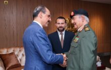 القائد العام يستقبل رئيس المخابرات التركية ويبحث تعزيز التعاون المشترك