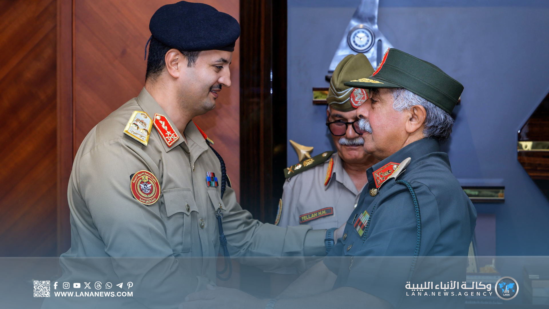 تسليم واستلام رئاسة الأركان بين عبدالرازق الناظوري وخالد حفتر 