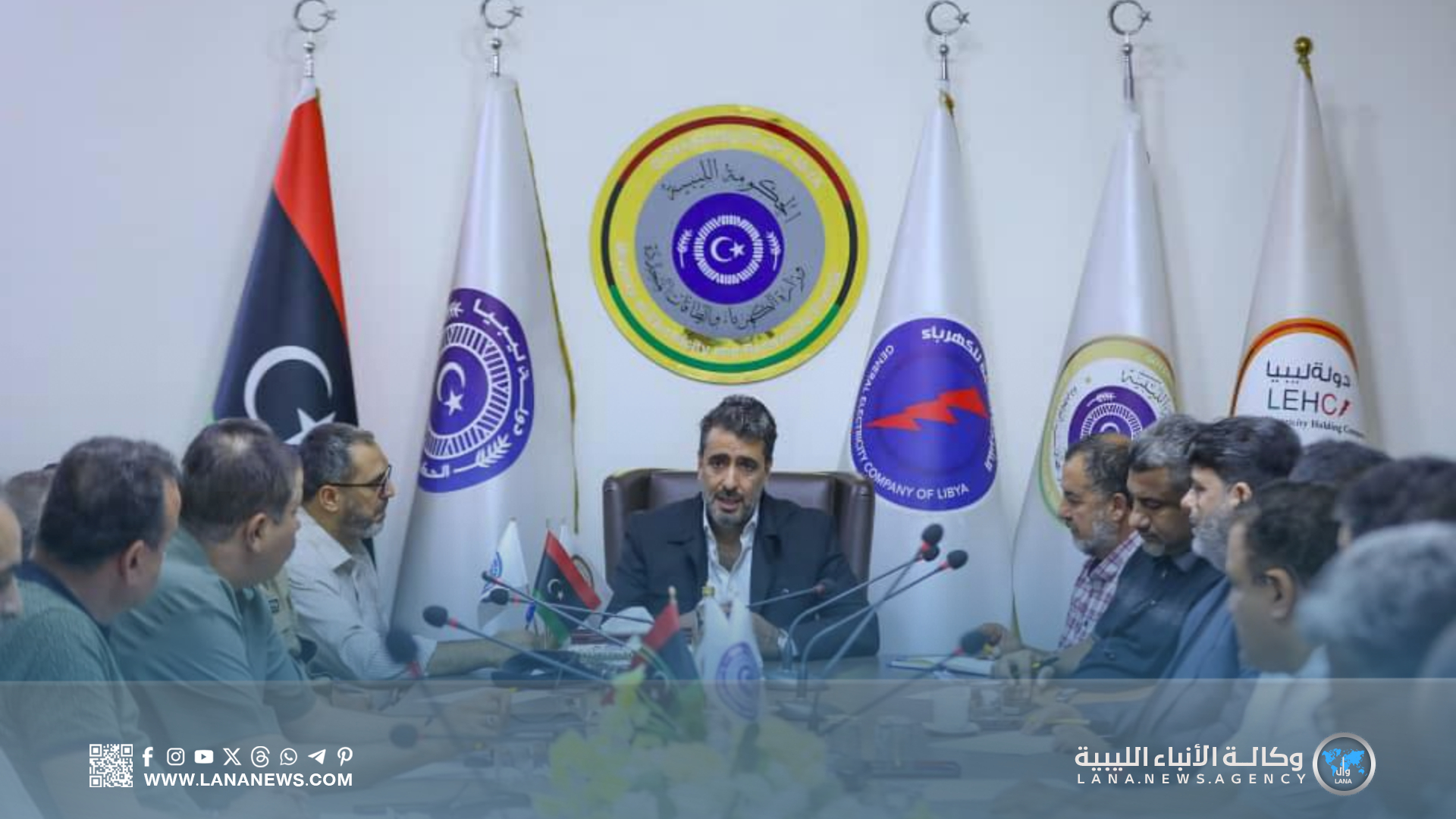 وزير الكهرباء يعقد اجتماعًا موسعًا مع لجنة الطوارئ لمتابعة استقرار الشبكة الكهربائية