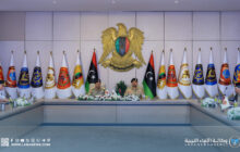 نائب القائد العام ورئيس الأركان العامة يناقشان تعزيز كفاءة القوات المسلحة