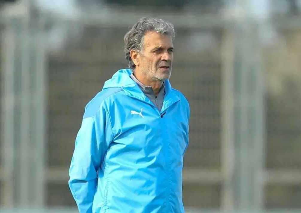 تعيين التونسي خالد بن يحيى مدربًا للفريق الأول لنادي الاتحاد