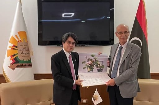 جامعة طرابلس تبحث التعاون مع اليابان في المجال الأكاديمي