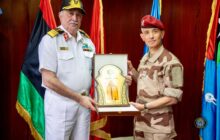 رئيس أركان القوات البحرية يبحث التعاون المشترك مع الملحق العسكري الفرنسي