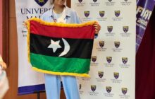 طالبة ليبية تحقق إنجازًا في بطولة دولية للابتكار والتكنولوجيا بماليزيا