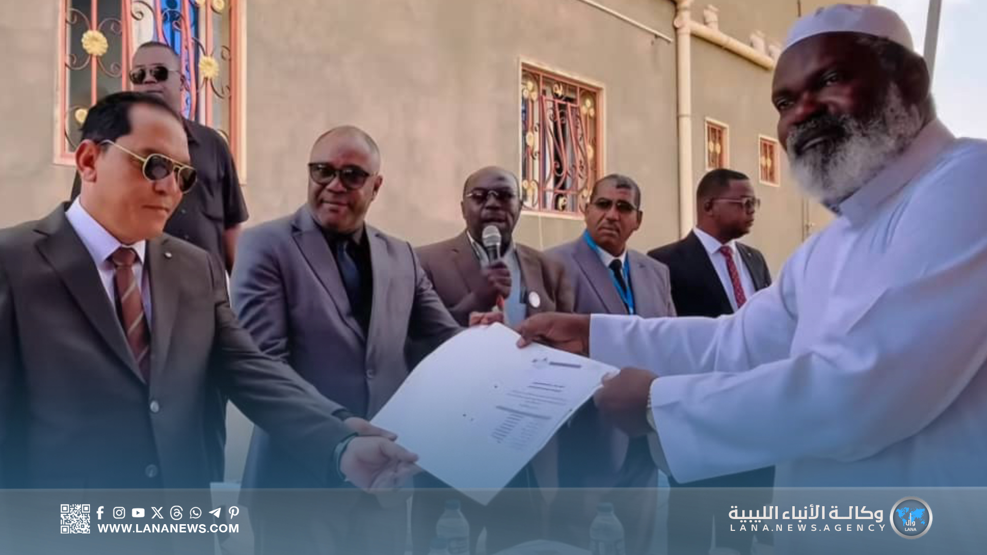 إصدار بطاقات التأمين الصحي للمتقاعدين لأول مرة في غات