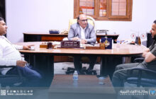 بلدية سرت تبحث تسهيل عمل السجل التجاري ومواجهة المختنقات