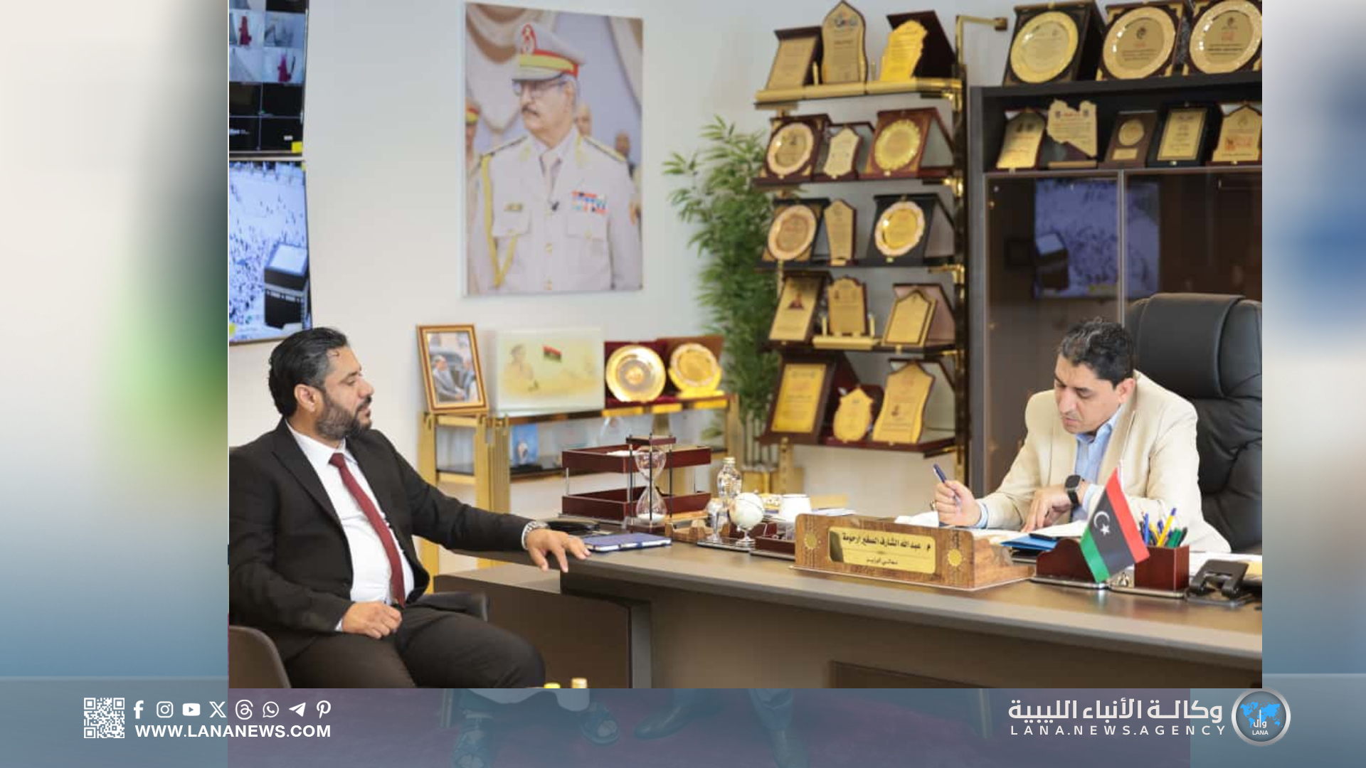 وزير العمل والتأهيل يتابع استعدادات مراسم أداء القسم القانوني للمفتشين العماليين