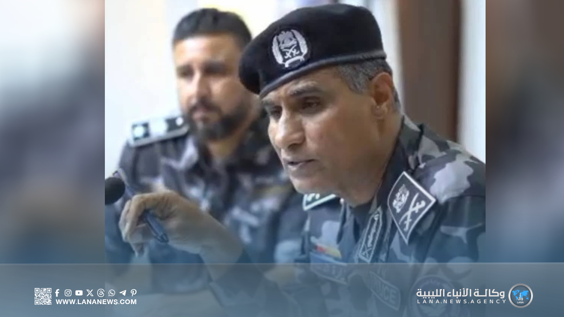 رئيس إدارة الانتخابات يشرف على مراكز الاقتراع