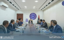 وزير الخارجية يُناقش الهيكلة الإدارية ويستعد لاستقبال الوفد البنغلاديشي