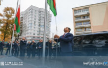 نائب القائد العام يفتتح الملحقية التجارية الليبية في مينسك