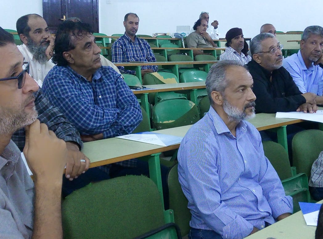 الإدارة الانتخابية بسرت تنظم دورة تدريبية لرؤساء المراكز بالبلدية