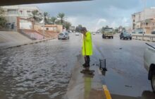 شركة المياه تتعامل مع الاختناقات الناتجة عن الأمطار في طرابلس 