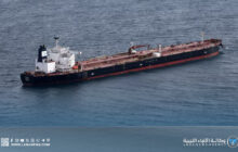 النفط يهبط مجددا بعد ارتفاع المخزونات الأمريكية واتساع موجة البيع العالمية