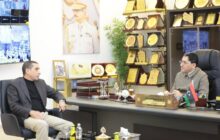وزير العمل يبحث مع رئيس جهاز النهر الصناعي الوسطى سبل التعاون المشترك 