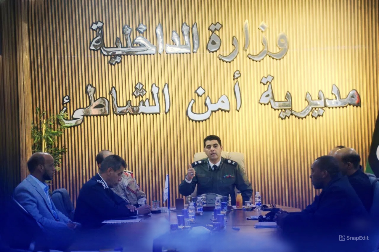 اجتماع موسع ببلدية وادي الشاطئ لتنظيم عمل المحاجر