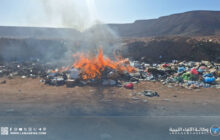 إتلاف مواد غذائية منتهية الصلاحية ضمن جهود الرقابة في أوباري