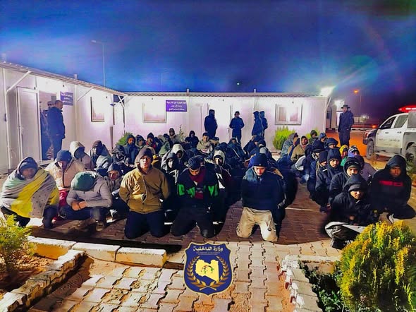 جهاز مكافحة الهجرة يرحل39 مهاجرًا غير شرعي