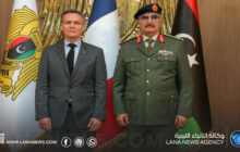 القائد العام يستقبل السفير الفرنسي الذي ينقل تحيات الرئيس ماكرون