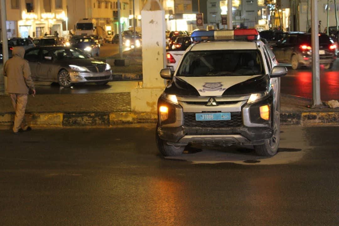 انتشار مكثف لدوريات جهاز مكافحة الهجرة في سرت ودرنة