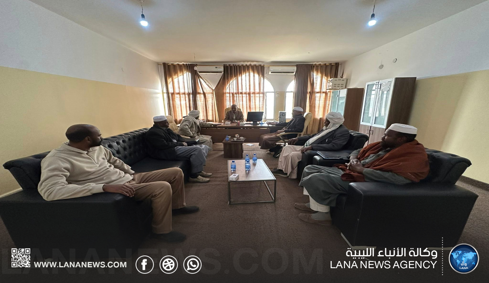 بلدية القطرون تناقش المستجدات وتعزيز التنسيق مع مختاري المحلات