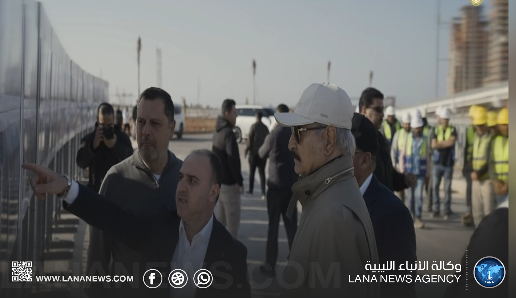 القائد العام يتفقد مشروع تطوير جسور جليانة في بنغازي