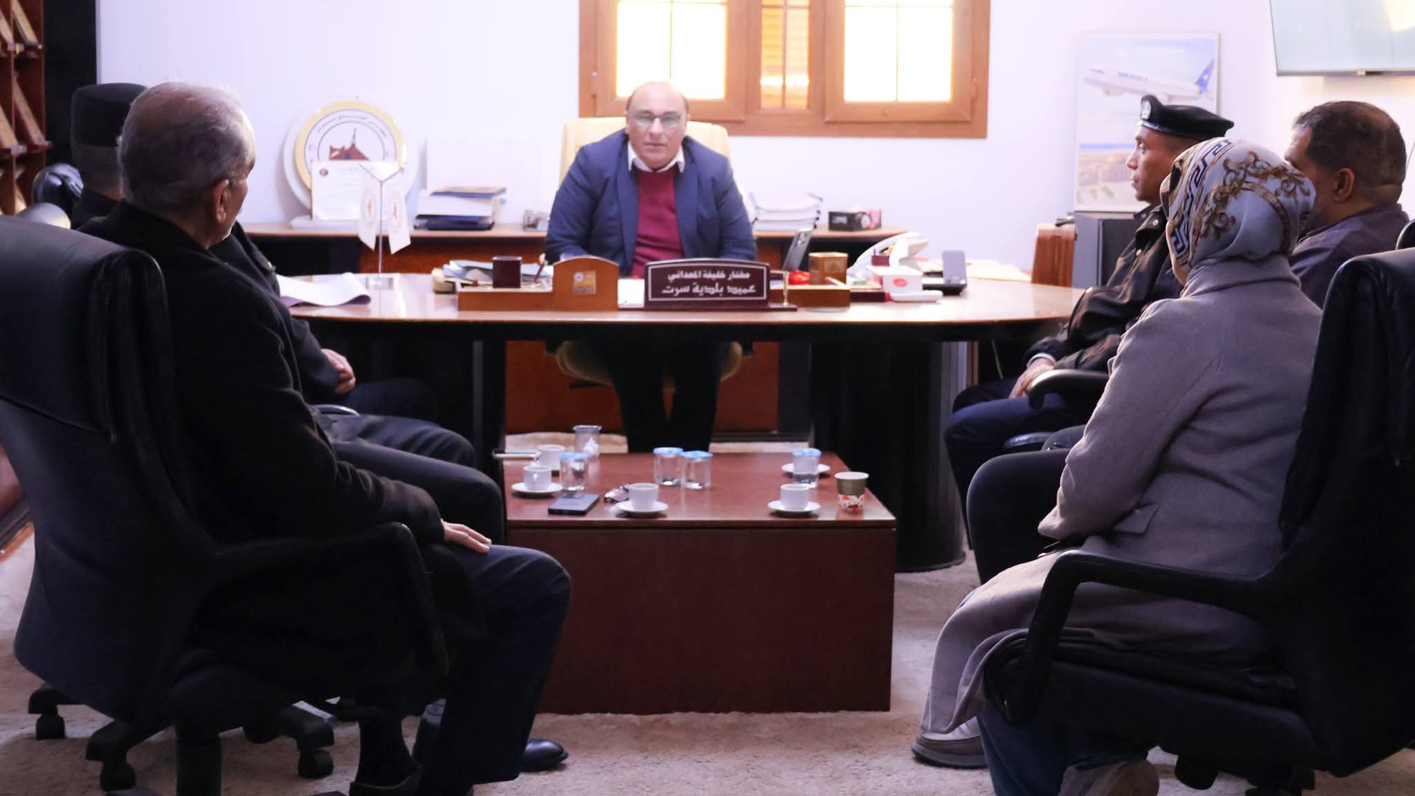 بلدية سرت تبحث تنظيم أوضاع العمالة الوافدة