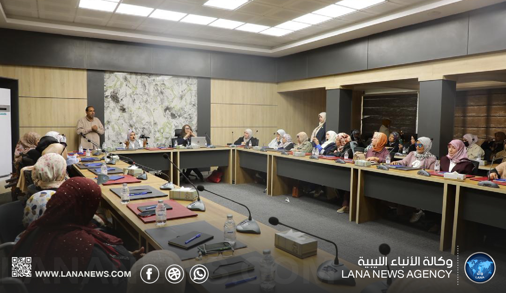 جلسة حوارية في بنغازي تبحث إدماج المرأة ذات الإعاقة في الحوار المهيكل