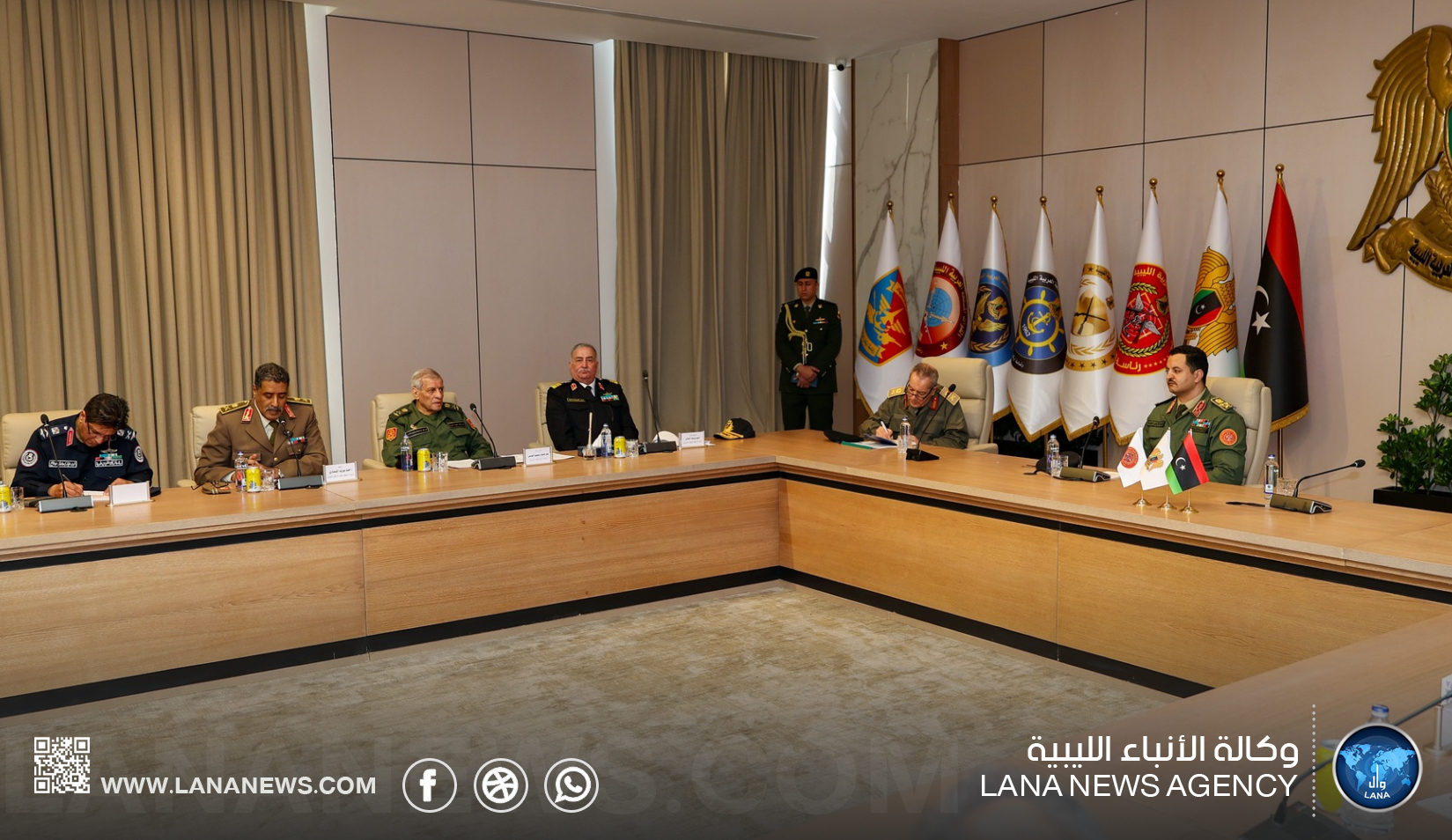 رئيس الأركان العامة يبحث جاهزية الجيش ويستعرض خطة التدريب العسكري