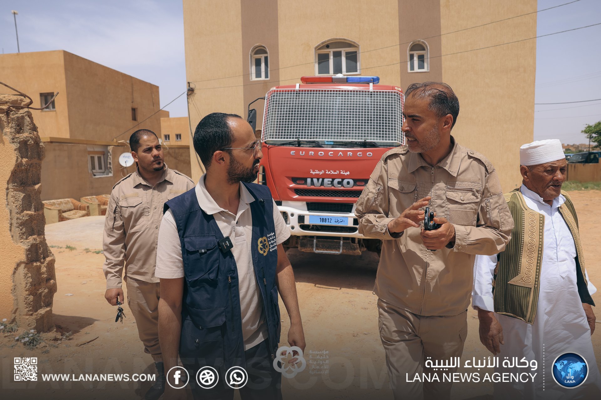 مدير مؤسسة خليفة الدولية يزور الاصابعة للوقوف على أزمة حرائق المنازل