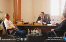 وزير العمل يبحث تطوير أداء ديوان الوزارة بالجنوب