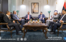 نائب رئيس مجلس وزراء الحكومة الليبية يبحث التعاون مع وفد أكاديمي مصري رفيع في بنغازي